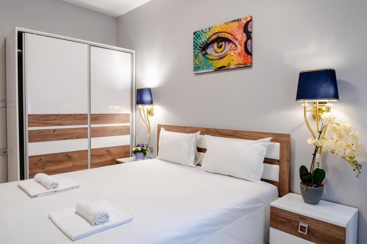 Cappo Aparthotel Veliko Tărnovo Esterno foto