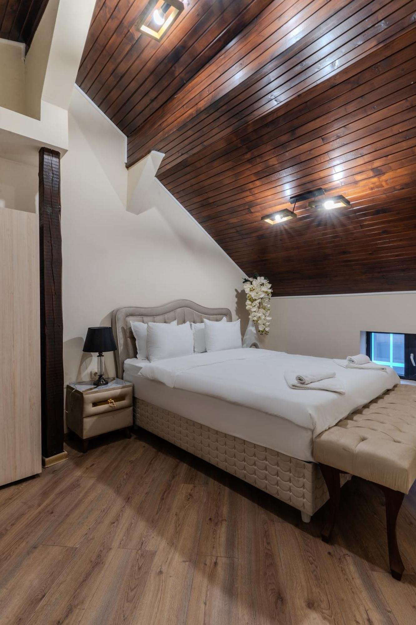 Cappo Aparthotel Veliko Tărnovo Esterno foto