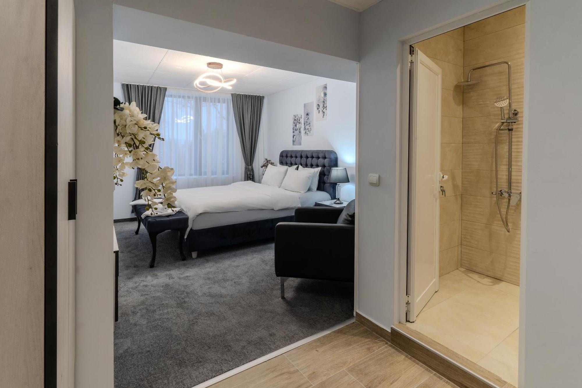 Cappo Aparthotel Veliko Tărnovo Esterno foto