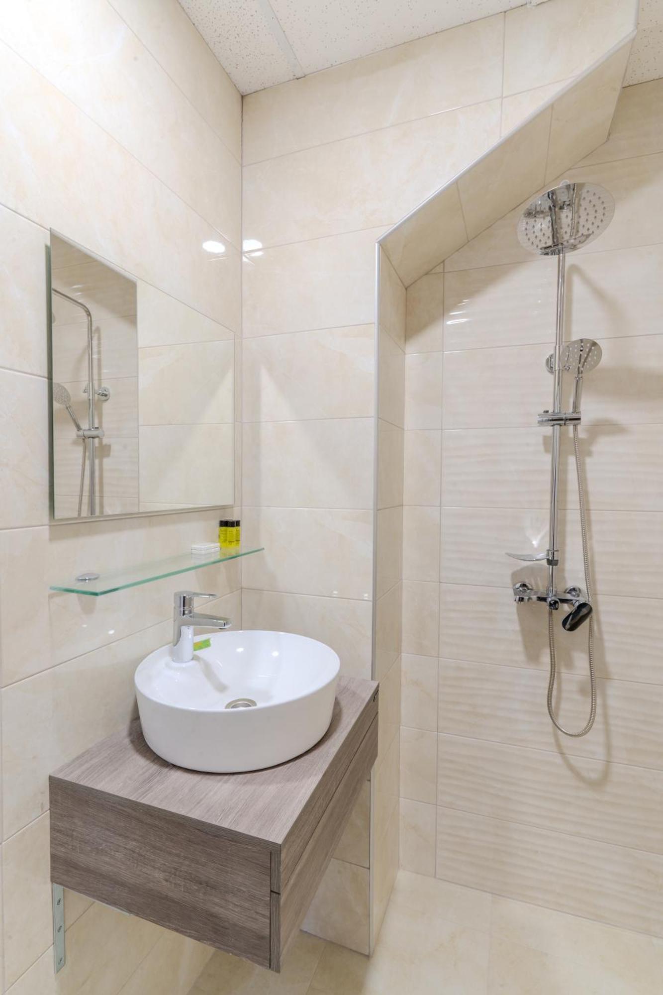 Cappo Aparthotel Veliko Tărnovo Esterno foto